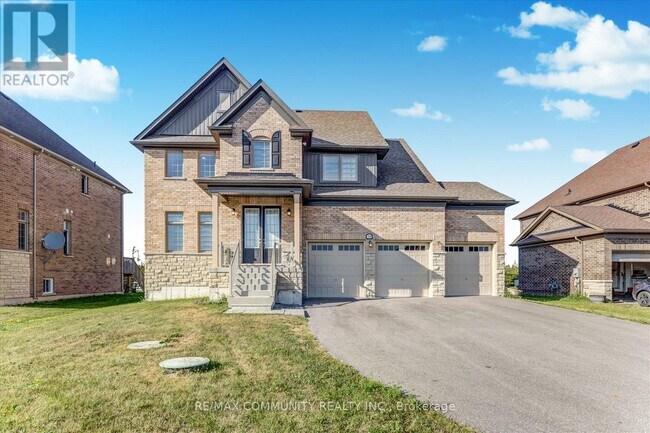 Building Photo - 39 Summer Breeze Dr