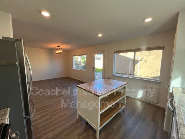 Foto del edificio - 67410 Rio Veracruz Rd