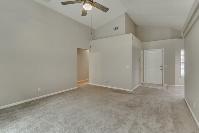 Foto del edificio - 710 Osprey Dr