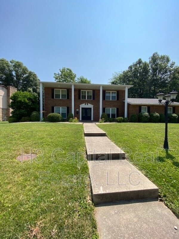 10 Joshua Dr, O'Fallon, IL 62269 House Rental in O'Fallon, IL