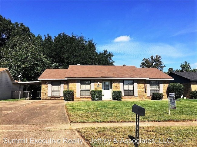 Building Photo - 3 br, 1.5 bath House - 3564 Wingfield Dr.