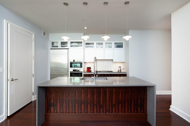 Building Photo - 3A @ Adagio