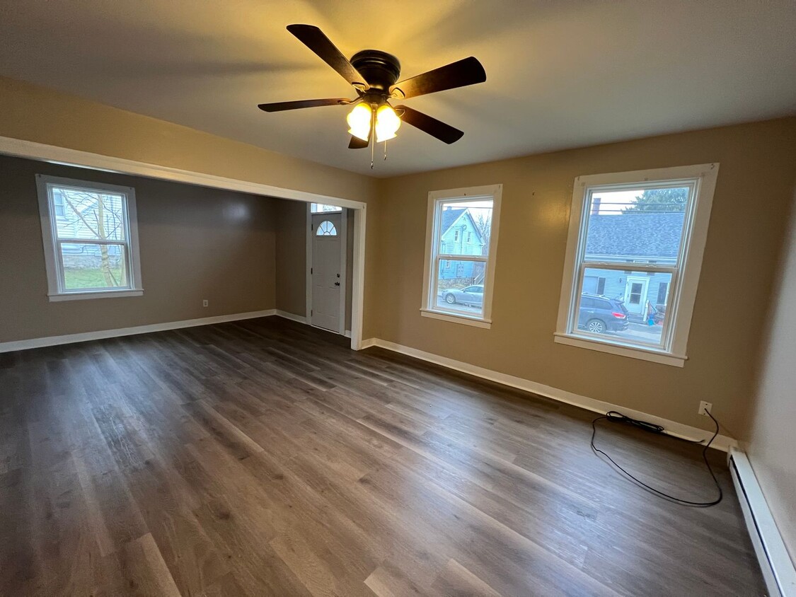 Foto principal - 70-72 South Chestnut Street