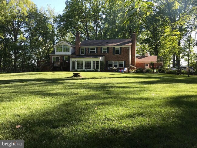 Building Photo - 41272 Stone School Ln