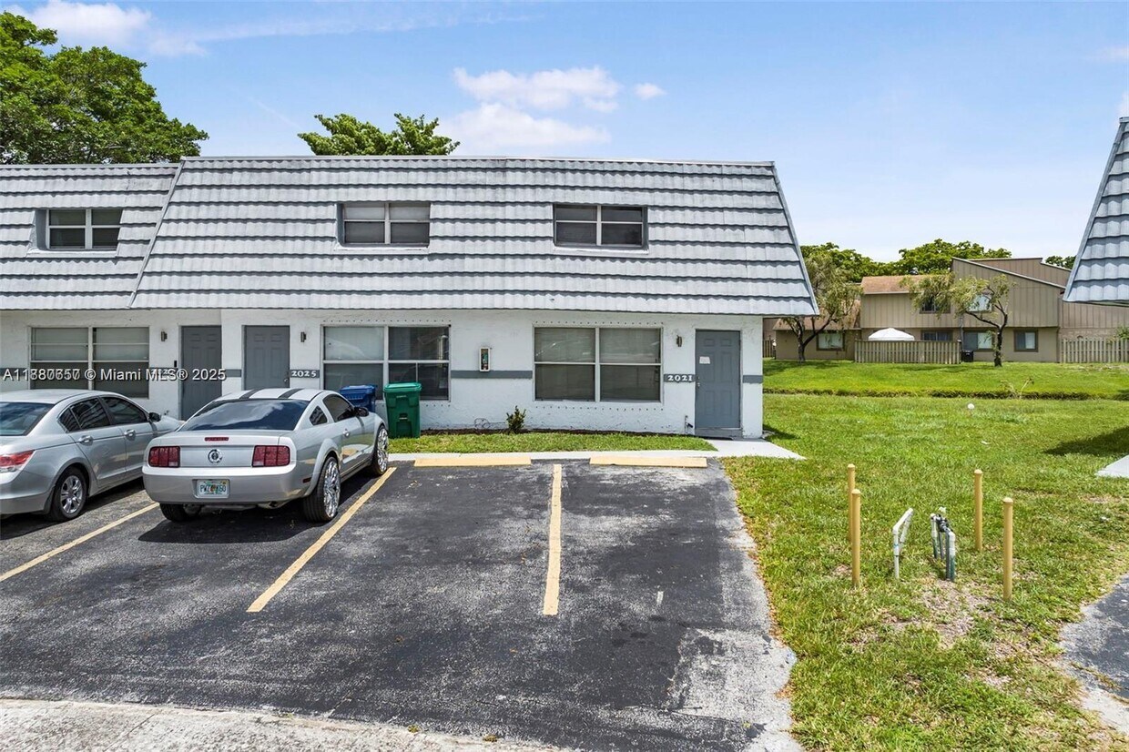 Foto principal - 2021 NW 59th Terrace