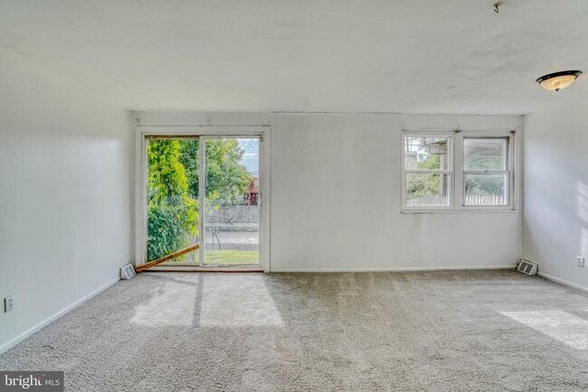 Foto del edificio - 10203 E Keswick Rd