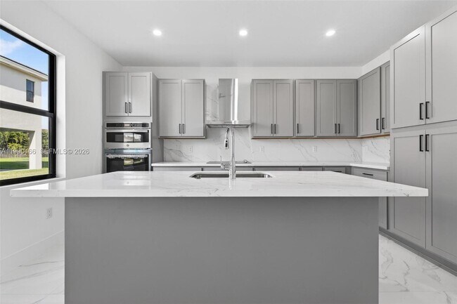 Building Photo - 15441 SW 20th Ln