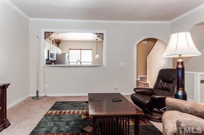 Foto del edificio - 608 Sutter Gate Ln