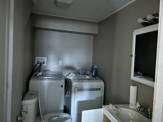 Foto del edificio - 639 Chestnut St