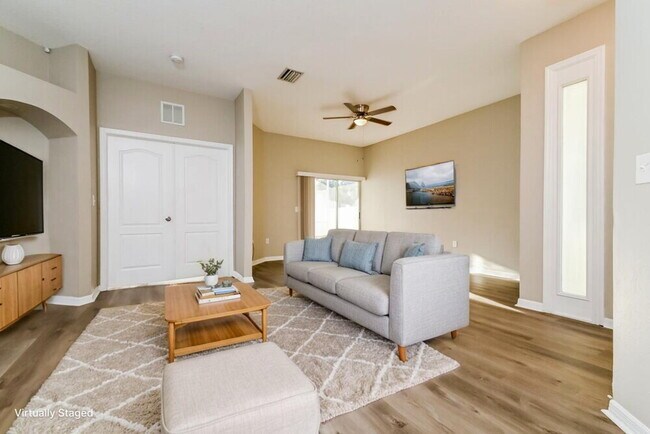 Foto del edificio - 6150 Kiteridge Dr