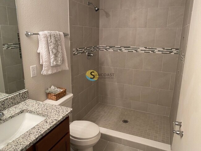 Foto del edificio - Spacious 2-Bedroom Lakeview Retreat ? Idea...