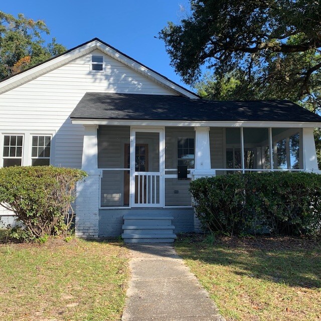 1106 Marquis Rd, North Charleston, SC 29405 House for Rent in North Charleston, SC