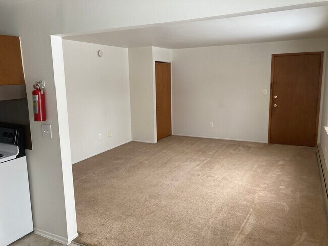 Living Room - 15949 Meyer Ave