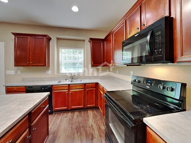 Building Photo - 16202 Grafham Cir