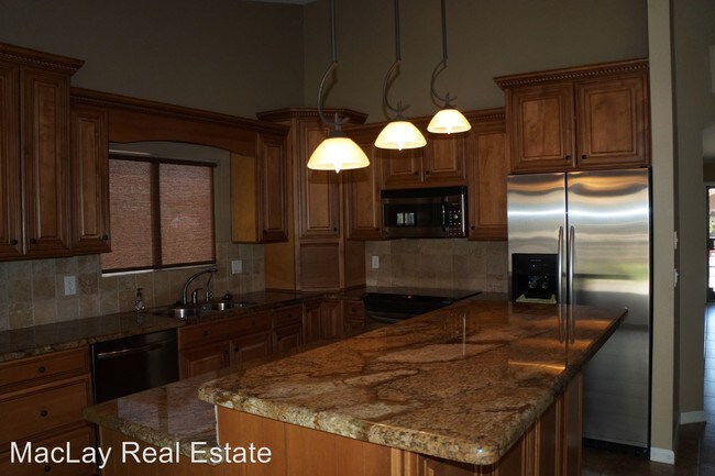 Building Photo - 4 br, 2 bath House - 2622 E Rockledge Rd