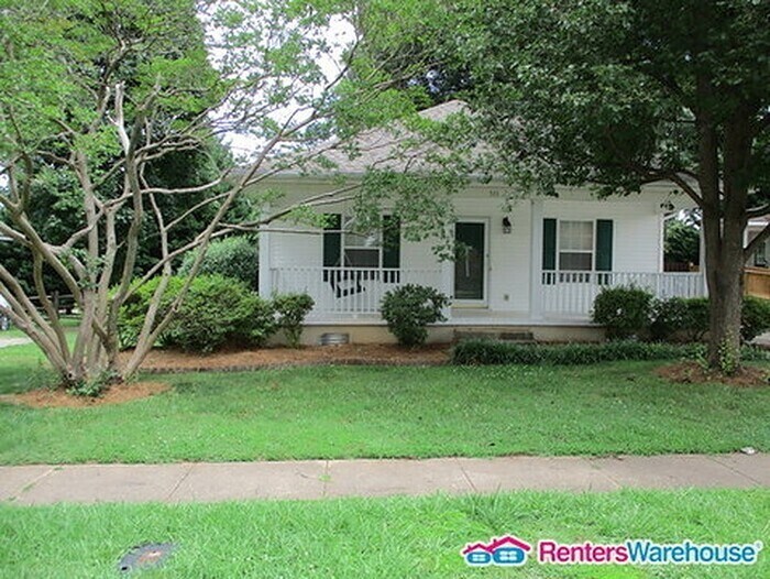 Primary Photo - 3 bedrooms and 2 full bath home