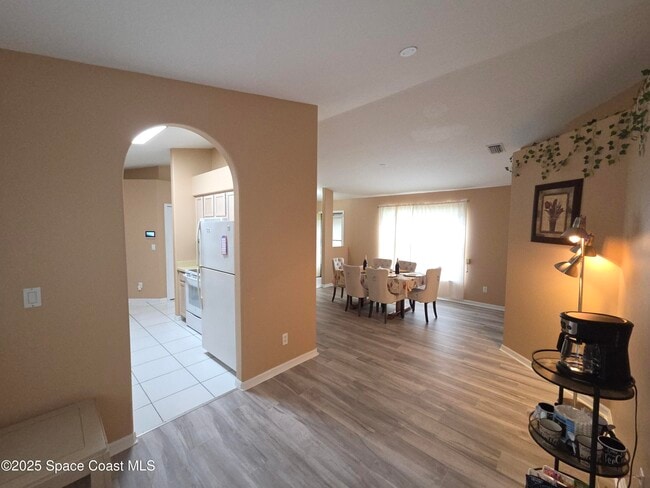 Foto del edificio - 1080 Jupiter Blvd NW