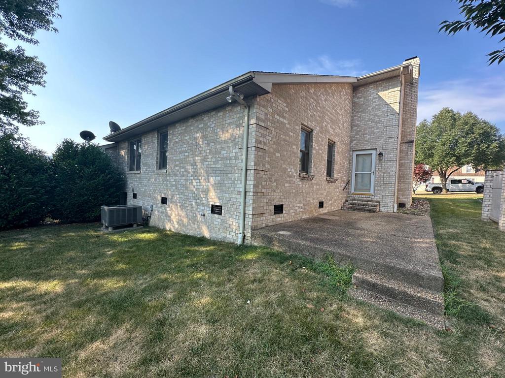 144 Fairground Rd, Woodstock, VA 22664 House Rental in Woodstock, VA