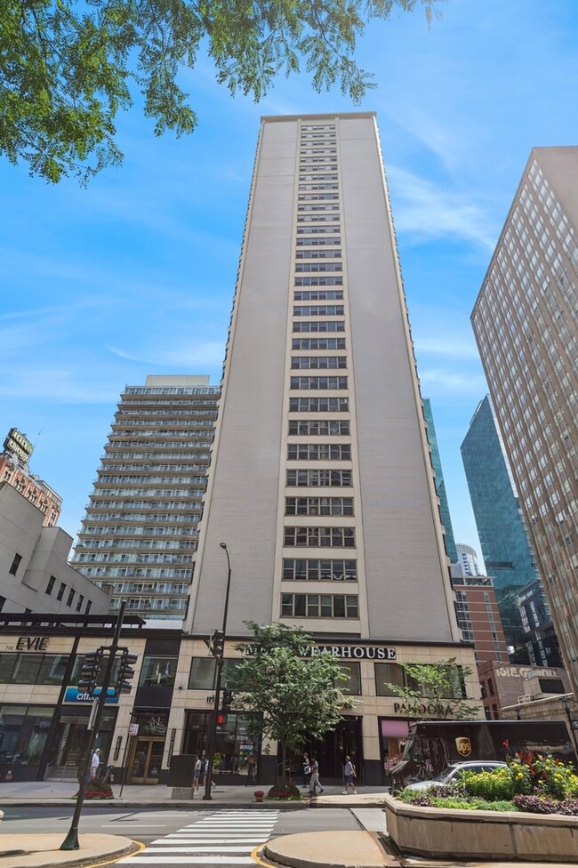 Building Photo - 535 N Michigan Ave
