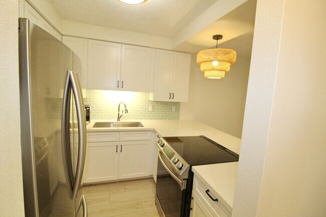 Foto del edificio - Highly Desirable Maui Gardens Unit Availab...