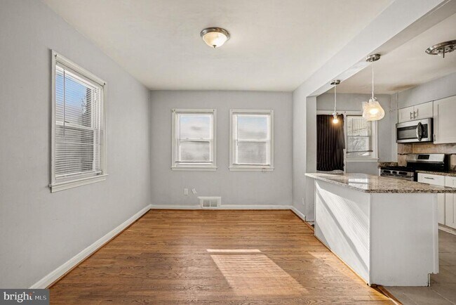 Foto del edificio - 1123 Elbank Ave