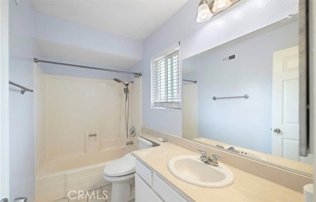 Foto del edificio - 2631 S Cucamonga Ave