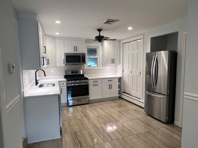 Foto del edificio - 38 Hillsdale Rd
