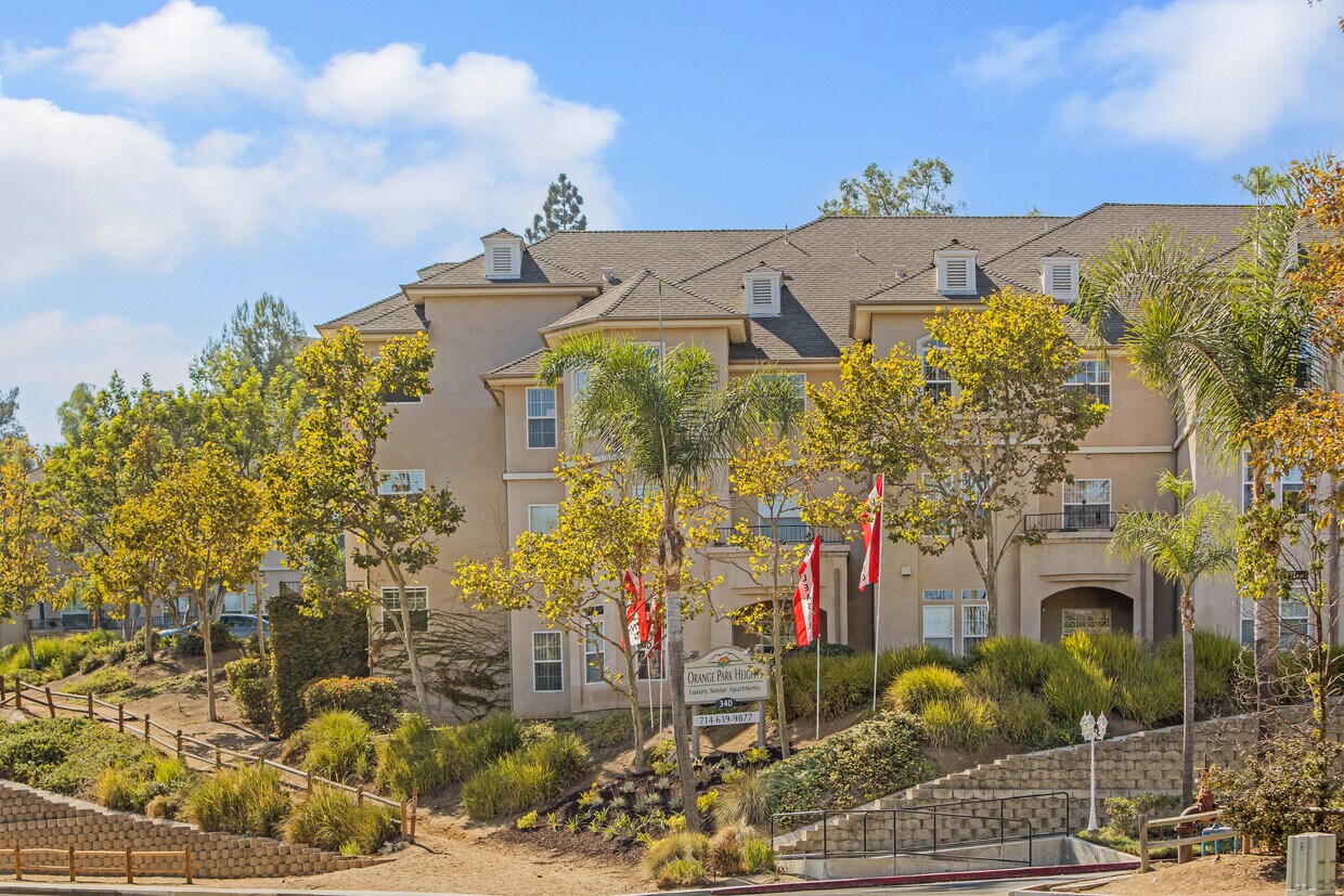 Orange Park Heights Senior Living (55 & Over) Apartments in Orange