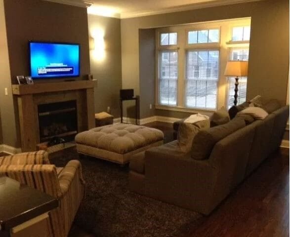 Family room - 19683 Chagrin Blvd