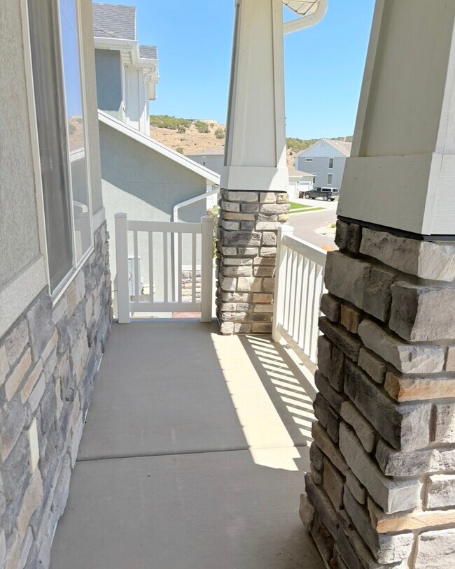 Foto del edificio - 2693 E Gambel Oaks Dr