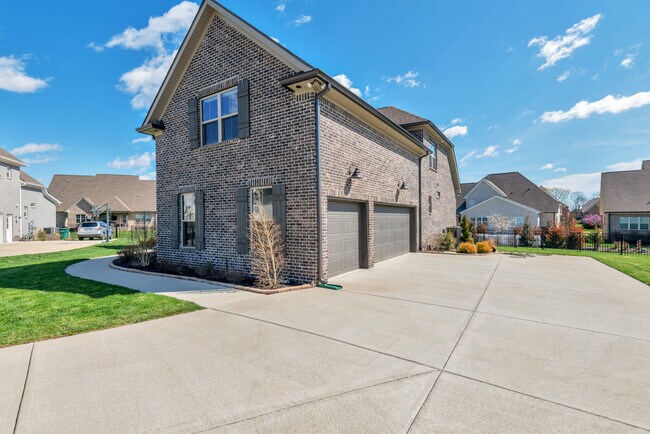 Building Photo - 102 Avocet Ct