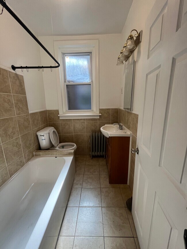 Foto del edificio - 6138 Locust St