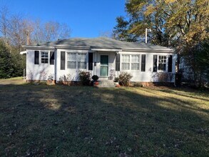 Building Photo - 1314 Marshall St