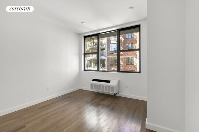 Foto del edificio - 9 Orient Ave