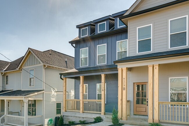Building Photo - 4 Bedroom Rental in The Nations!