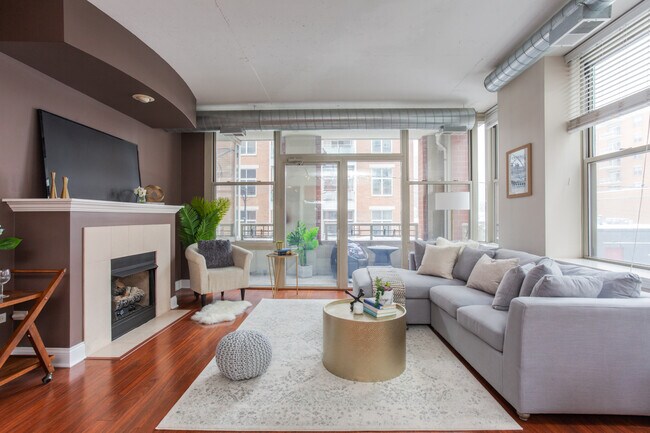 Foto del edificio - 1001 W Madison St