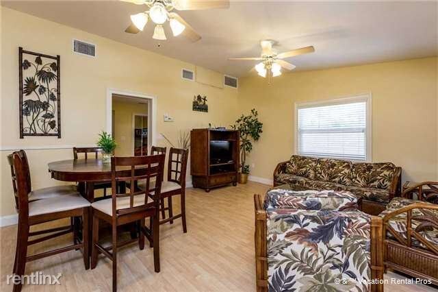 Foto del edificio - 212 Palermo Cir