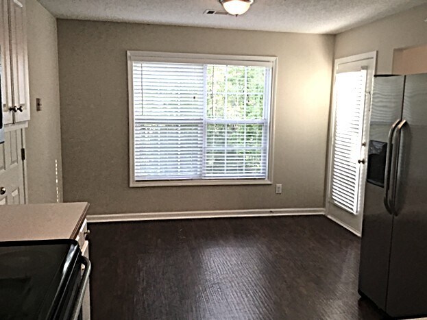 Building Photo - 1149 Brookton Chase Ct