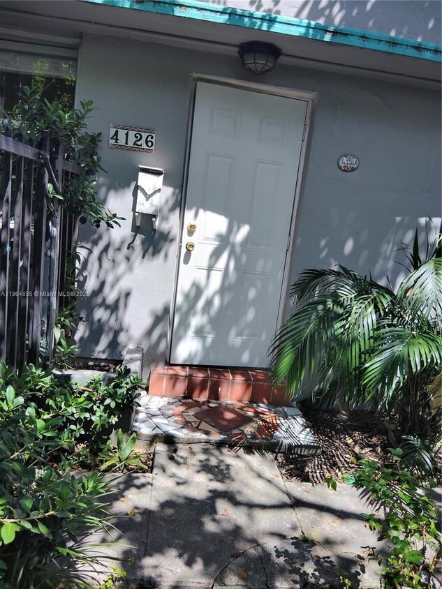 Primary Photo - 4126 SW 16th Terrace
