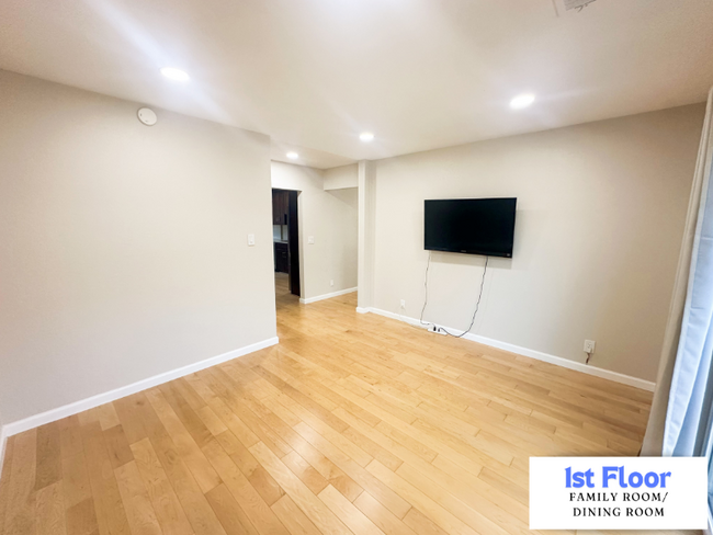 Foto del edificio - 788 S Bernardo Ave