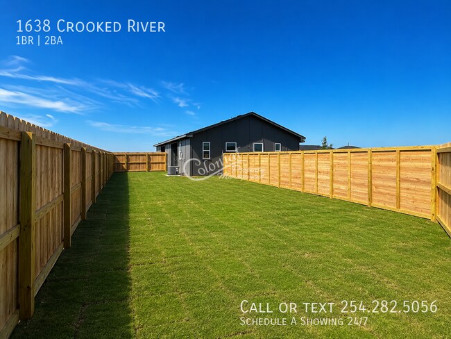 Foto del edificio - 1638 Crooked River