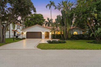 Building Photo - 326 Seven Isles Dr