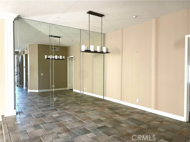 Building Photo - 19512 Pompano Ln