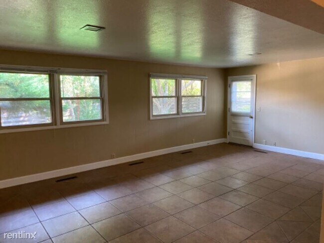 Building Photo - 4 br, 4 bath House - 1200 Del Mar St