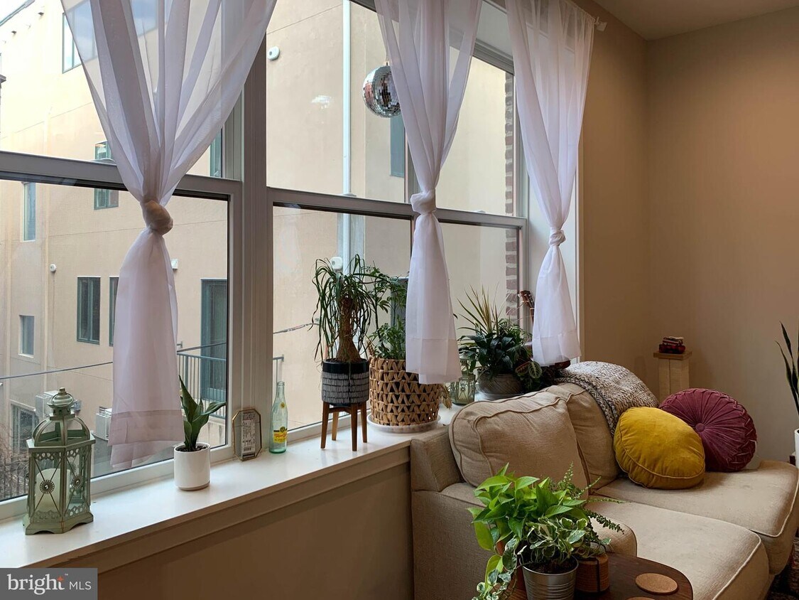 Foto principal - 604 S 9th St