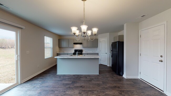 Building Photo - 139 Maple Tree Ln