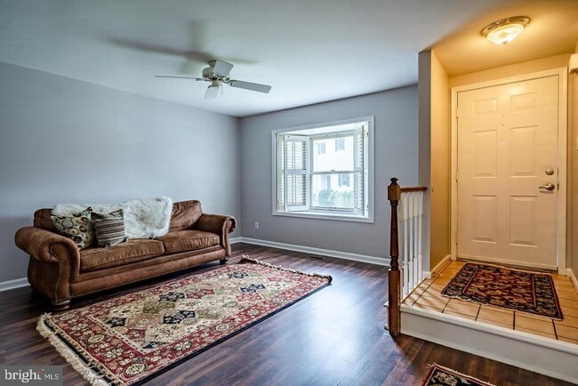 Building Photo - 4205 Fox Pointe Ct