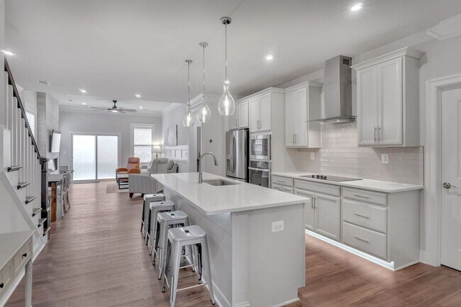 Foto del edificio - Stunning Like-New Villa Home in Crozet