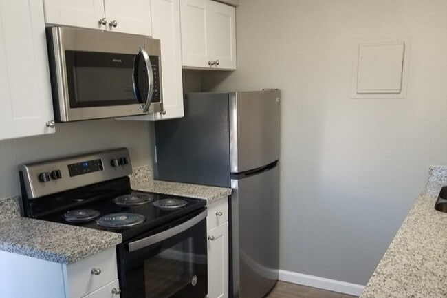 Building Photo - Axio Apartments