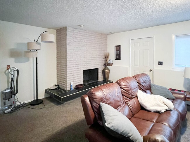 Foto del edificio - 3607 Rhone Cir
